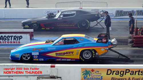 Dan Horan Jr. - 'Infinity Plumbing' (near lane) vs James Day - 
'Matthews Motorsports' (far lane) - NFC